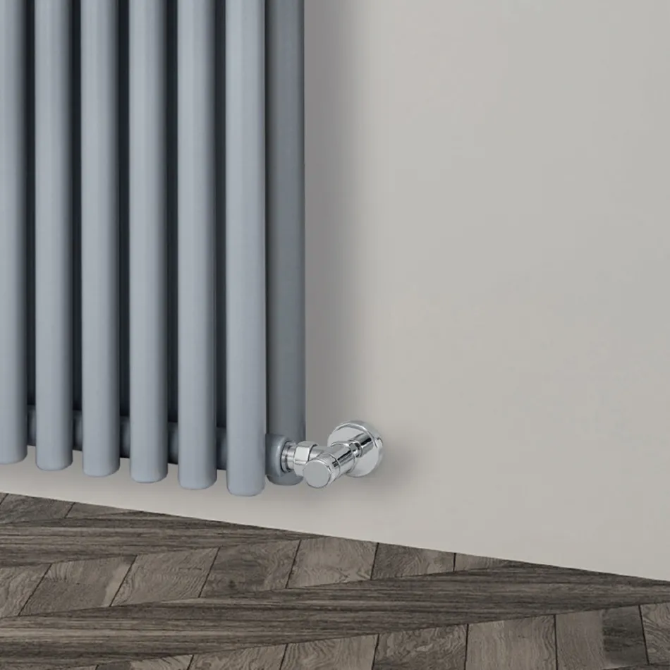 Hydraulische radiator met horizontale collectoren en verticale buizen - Colomba Viadurini