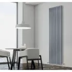 Hydraulische radiator met horizontale verdeelstukken en verticale leidingen - Colomba Viadurini