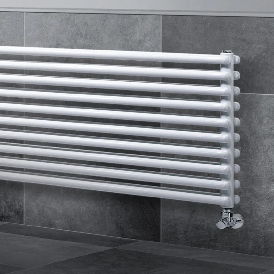 Hydraulische radiator met dubbele reeks horizontale elementen Made in Italy - Strega Viadurini