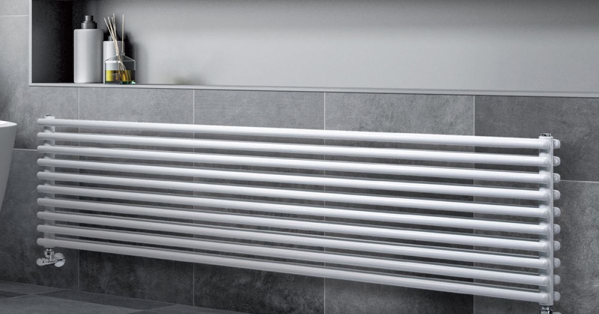 Hydraulische radiator met dubbele reeks horizontale elementen