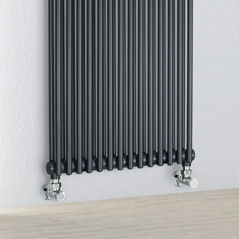 Hydraulische radiator met dubbele reeks verticale elementen Made in Italy - Pasticcio Viadurini