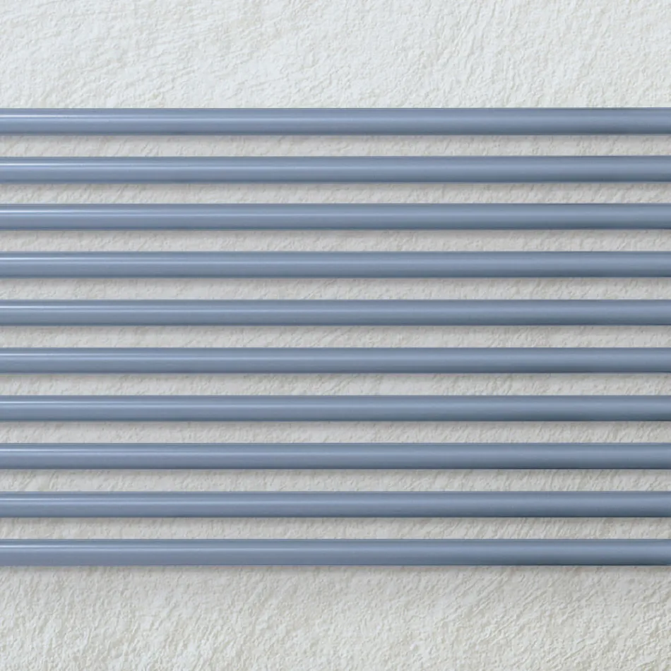 Sanitairradiator met een reeks horizontale elementen Made in Italy - Cappello Viadurini