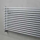 Wandgemonteerde hydraulische designradiator in verschillende maten tot 1154 W - Penguin Viadurini