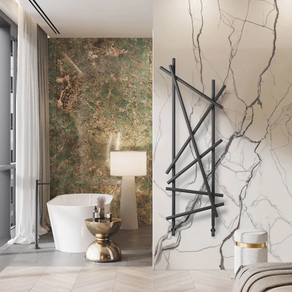 Stalen hydraulische radiator met ronde sectiebuizen gemaakt in Italië - Willekeurig Viadurini