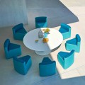Varaschin Big In & Out-tuintafel + 8 modern vormgegeven fauteuils