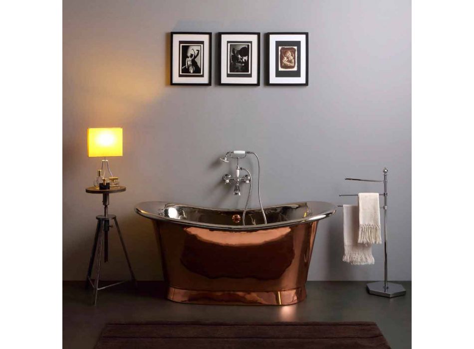 Badkamer ontwerp vrijstaande nikkel en koper Angelica Viadurini