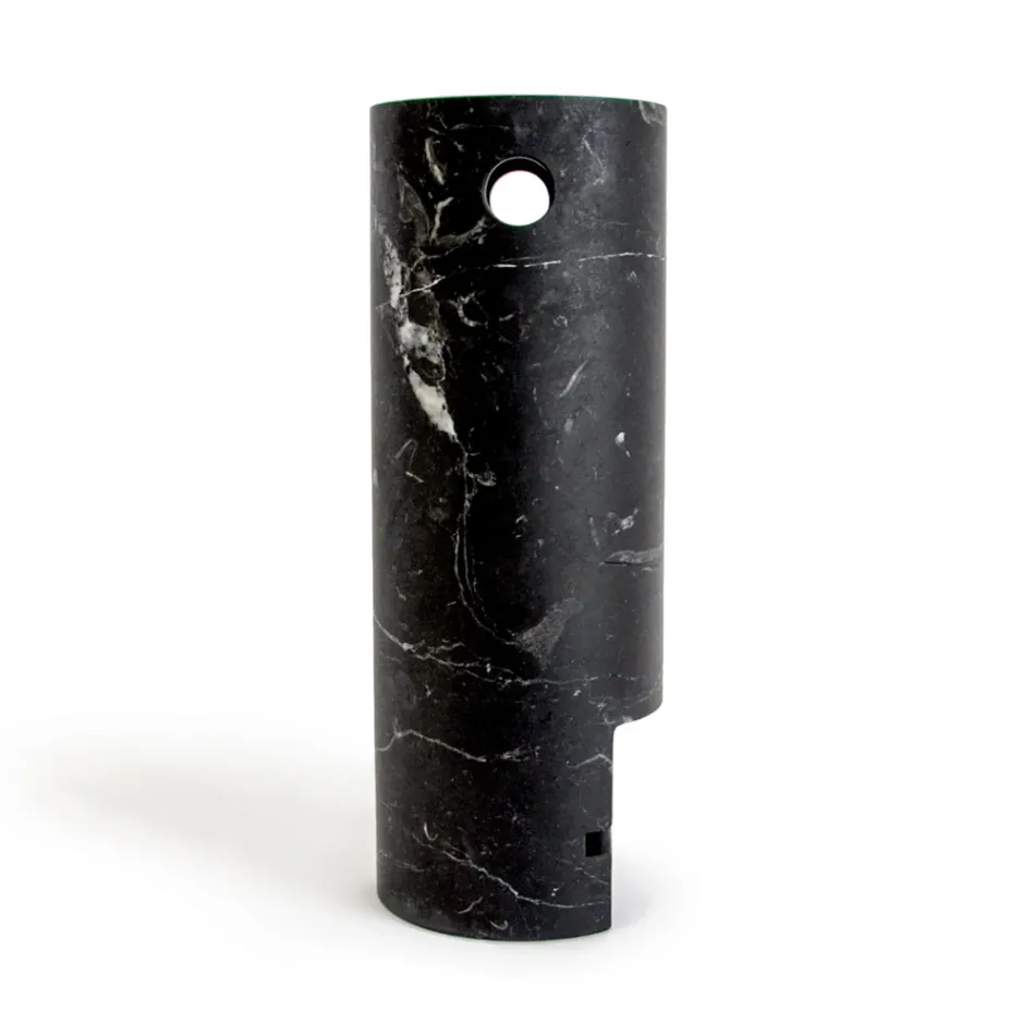 Gezichtsvormige vaas van satijnmarmer, gemaakt in Italië - Asahi Viadurini