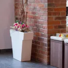 Gekleurde decoratieve vaas Dia De moderne polyethyleen vaas gemaakt in Italië Viadurini