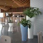 Decoratieve binnenvaas in gekleurd polyethyleen Gemaakt in Italië - Cervia Viadurini