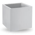 Vaas in gekleurde polyethyleen kubusvorm Made in Italy - Tonello