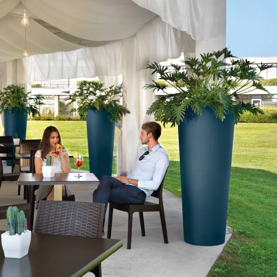 Ronde buitenvaas in gekleurd polyethyleen Made in Italy - Nippon Viadurini