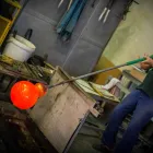 Ronde binnenvaas in gekleurd Murano-glas gemaakt in Italië - Asper Viadurini