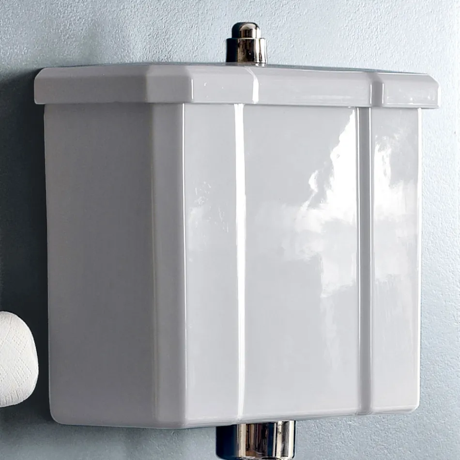 Op de vloer gemonteerd toilet met keramische cassette en zwarte stoel in Italië - Marwa Viadurini