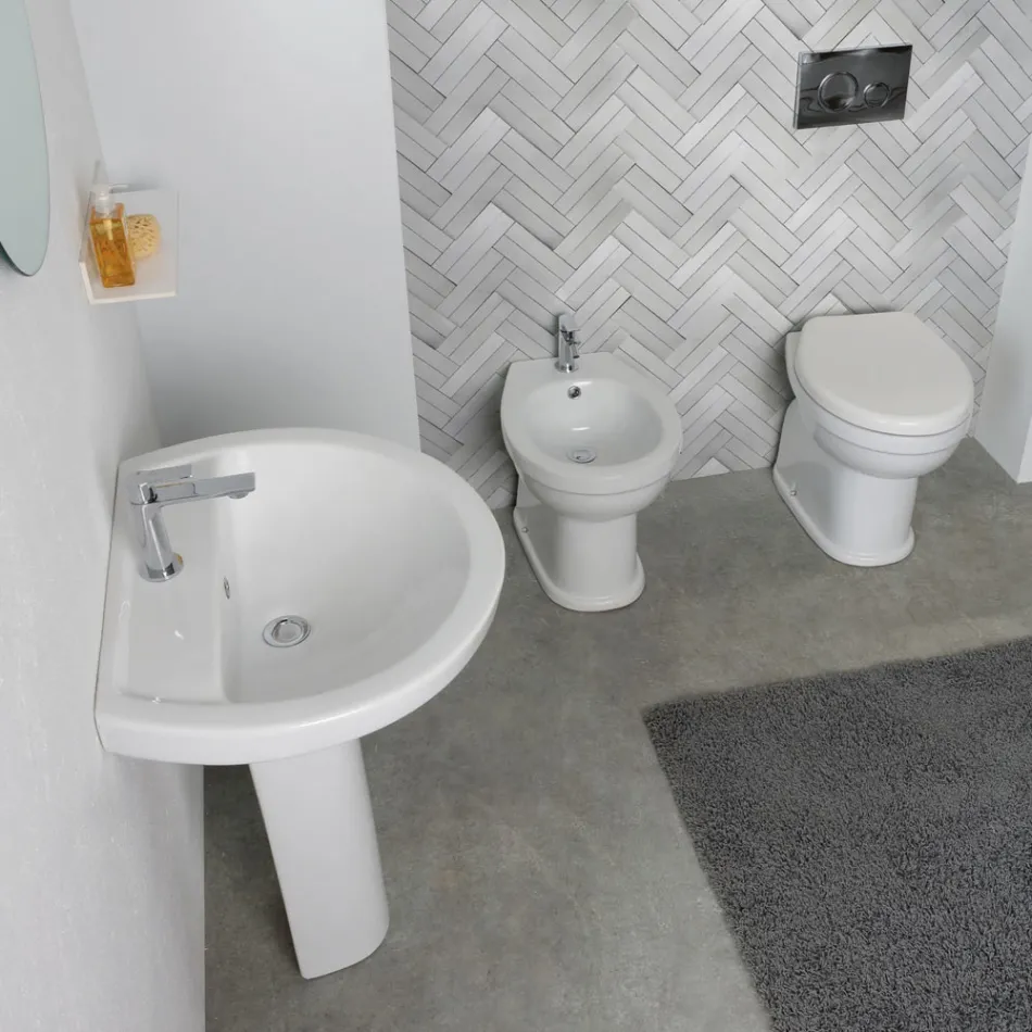 Vrijstaand keramisch toilet met polyester zitting en modern design - Silica Viadurini