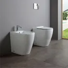 Oleander keramisch toilet met uitschuifbare afvoer en softclose toiletbril. Viadurini