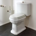 Witte keramische toiletpot met cassette, gemaakt in Italië - Nausica
