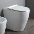 Randloos toilet met soft-close thermohardende keramische zitting - Oleander