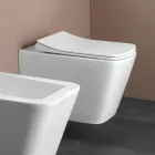 Wandtoilet met softclose keramische zitting in een modern design - Giunco Viadurini